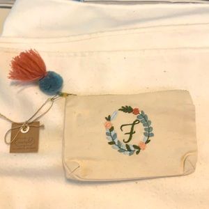 Mud Pie monogram F bag